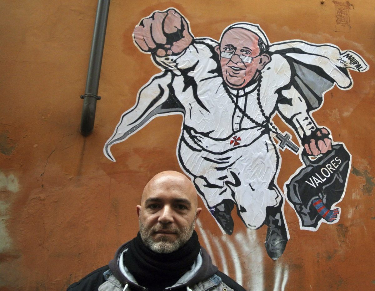 El creador del 'Super Papa' obtiene la aprobación del Vaticano