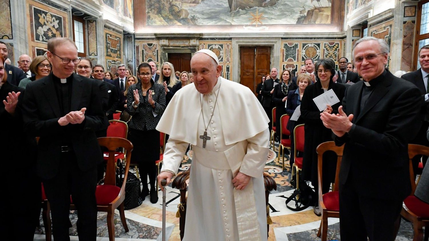 El Papa va a la Universidad de Notre Dame: ayudar a los estudiantes a soñar con la cabeza y el corazón